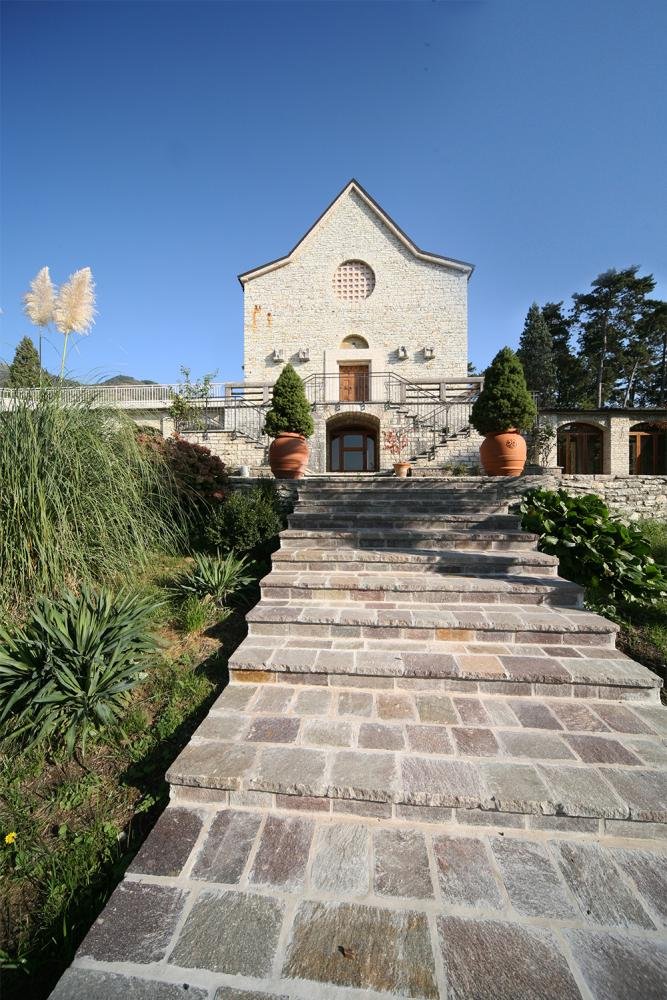 In questo mese di giugno 2019 ricordiamo gli 80 anni della Consacrazione della Chiesetta della Casa del Sacro Cuore di Gesù.
