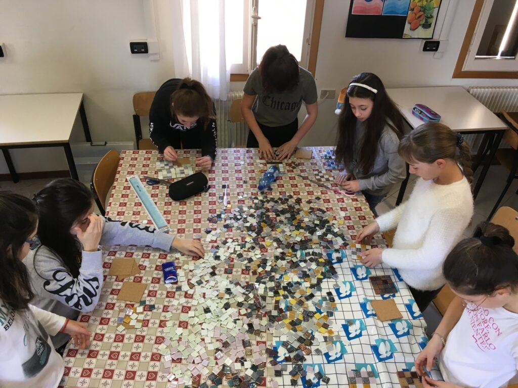 Cavanis Possagno - Laboratorio del Fai da te e del riciclo.