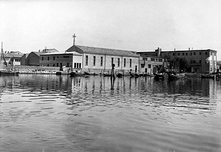 La scuola cavanis chioggia anni 50 la Scuola Cavanis negli anni '50.