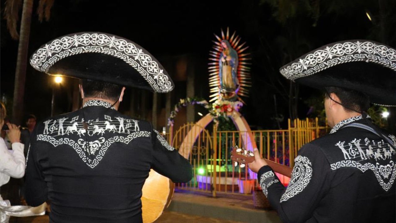 La comunità della Parrocchia Cristo Liberador, a Santa Cruz de La Sierra - Bolivia, ha celebrato la festa della patrona Nossa Senhora de Guadalupe.